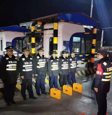 凯发k8与全国一道全面取消高速公路省界收费站